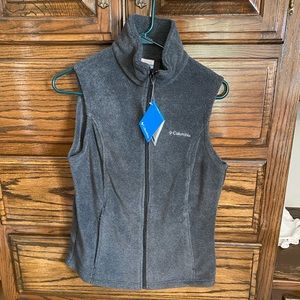 Columbia vest